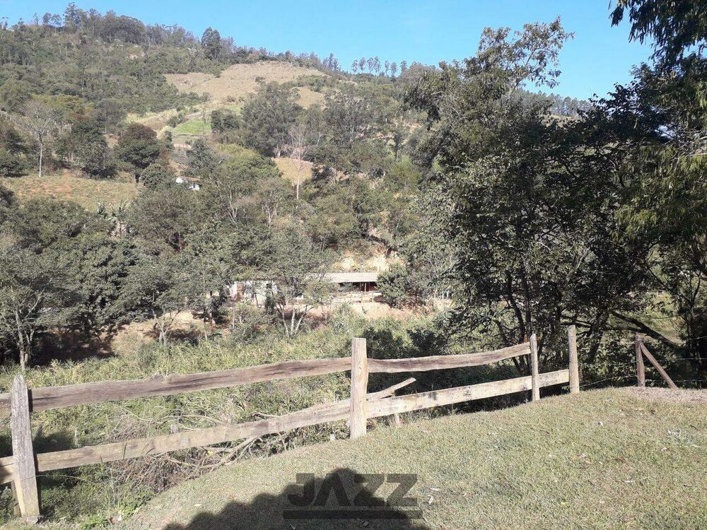 Sítio à venda com 4 quartos, 200m² - Foto 5
