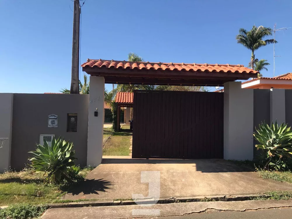 Casa de Condomínio à venda com 3 quartos, 400m² - Foto 3