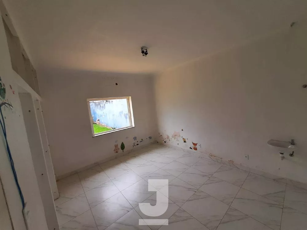 Casa à venda com 4 quartos, 225m² - Foto 9