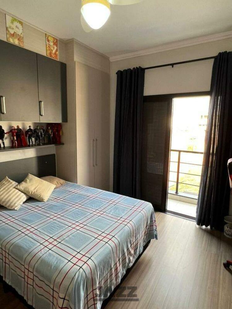 Casa de Condomínio à venda com 3 quartos, 225m² - Foto 12