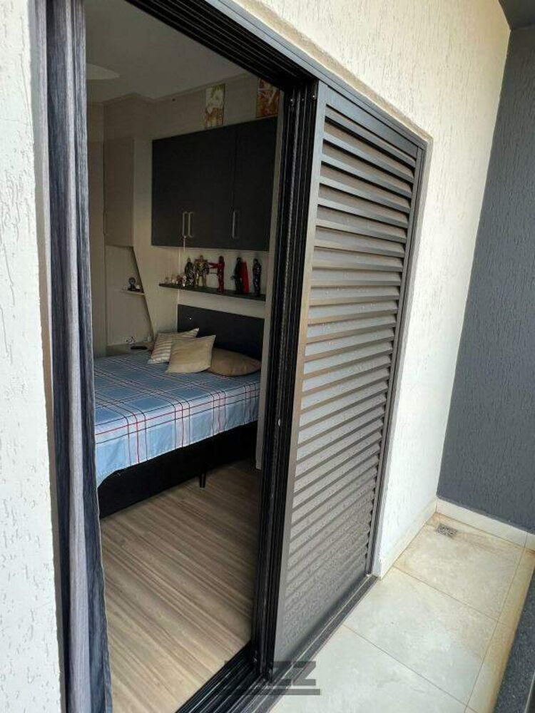 Casa de Condomínio à venda com 3 quartos, 225m² - Foto 13