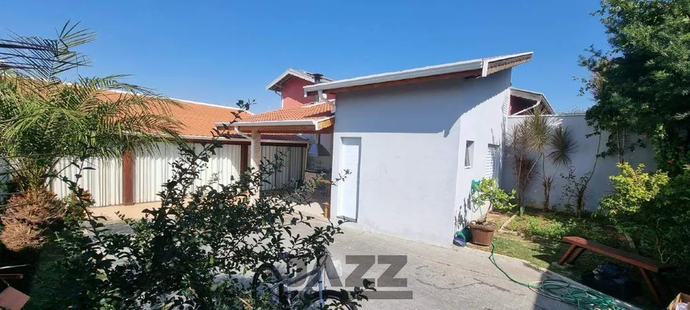 Casa à venda com 3 quartos, 75m² - Foto 2