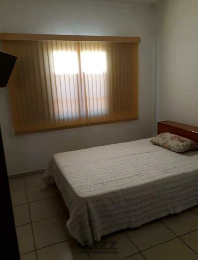 Casa, 4 quartos, 260 m² - Foto 1