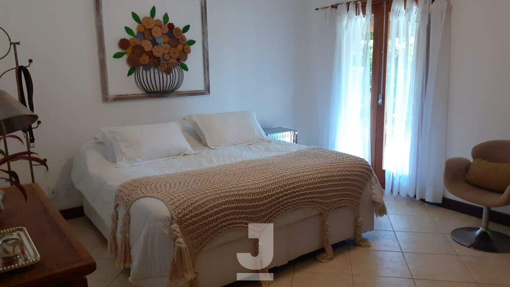Chácara à venda com 3 quartos, 300m² - Foto 8