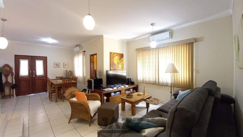 Casa, 3 quartos, 189 m² - Foto 4