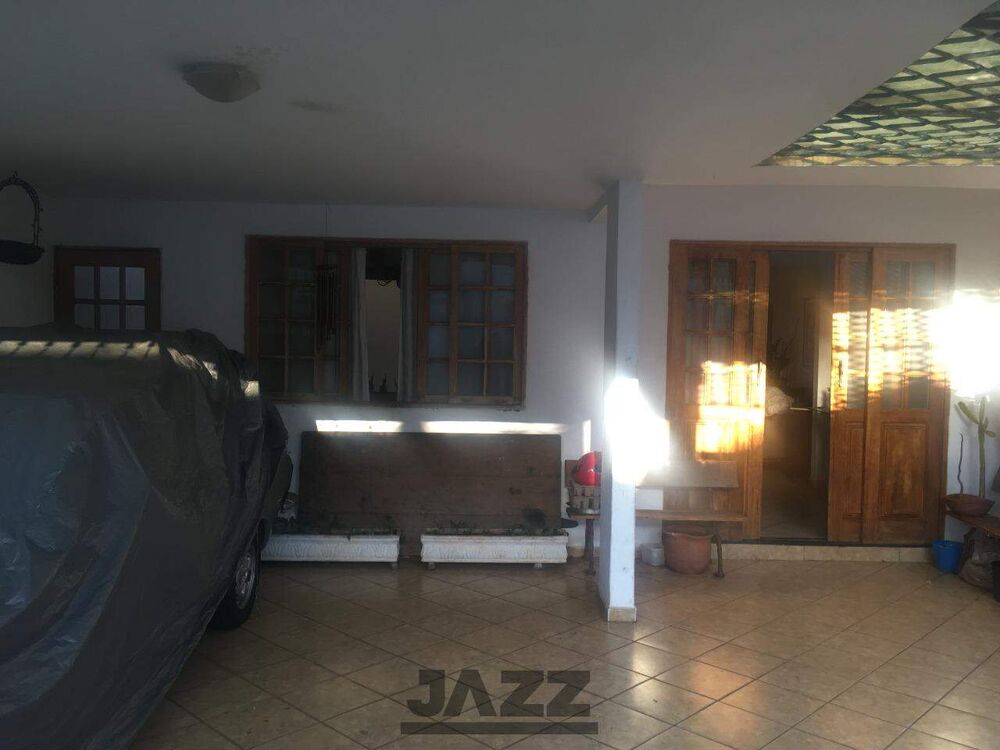 Casa, 4 quartos, 212 m² - Foto 1