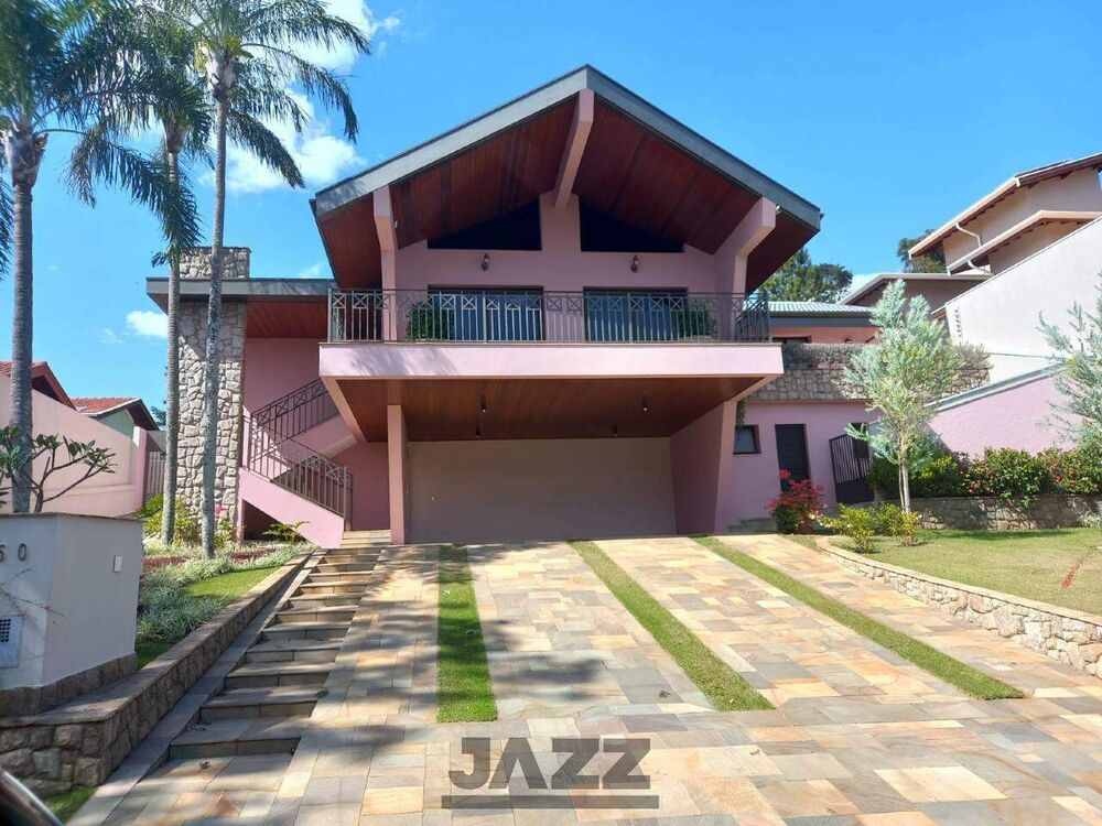Casa de Condomínio para alugar com 6 quartos, 488m² - Foto 1