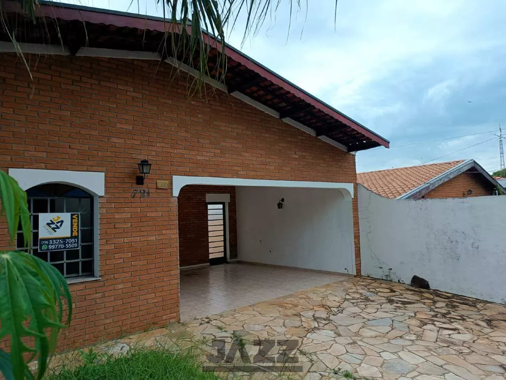 Casa à venda com 3 quartos, 200m² - Foto 4