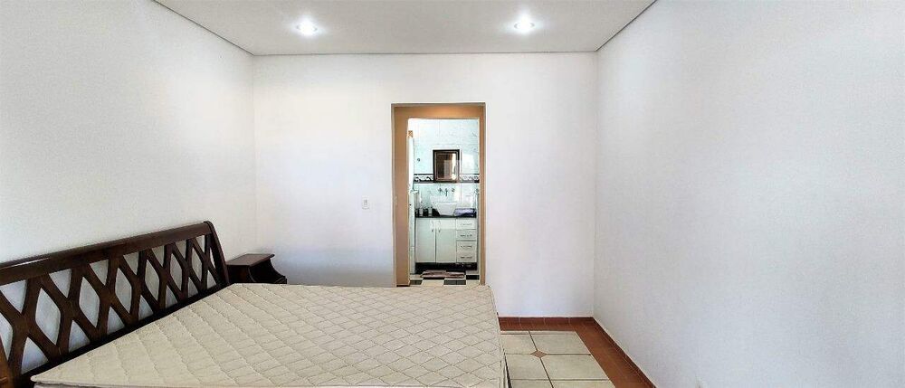 Chácara, 5 quartos, 3000 m² - Foto 1