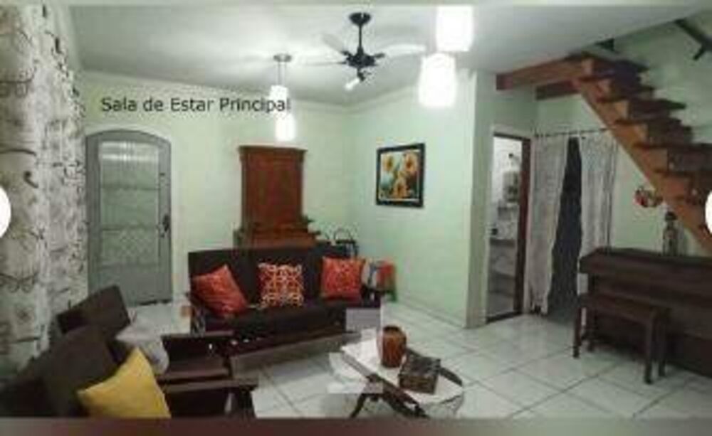 Casa, 3 quartos, 210 m² - Foto 1