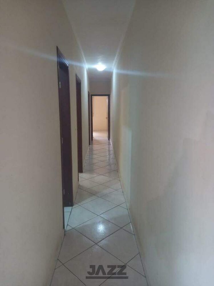 Casa à venda com 3 quartos, 150m² - Foto 4
