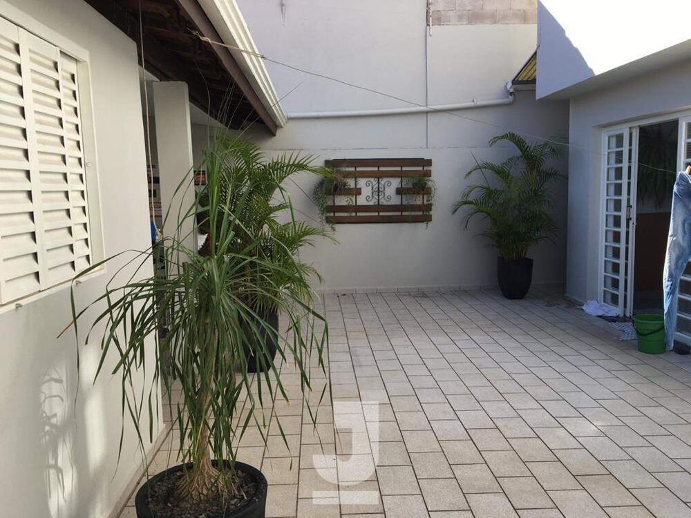 Casa, 3 quartos, 250 m² - Foto 3