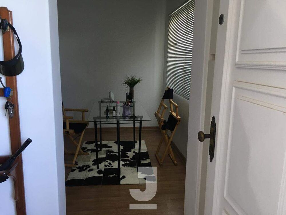 Casa, 3 quartos, 250 m² - Foto 1