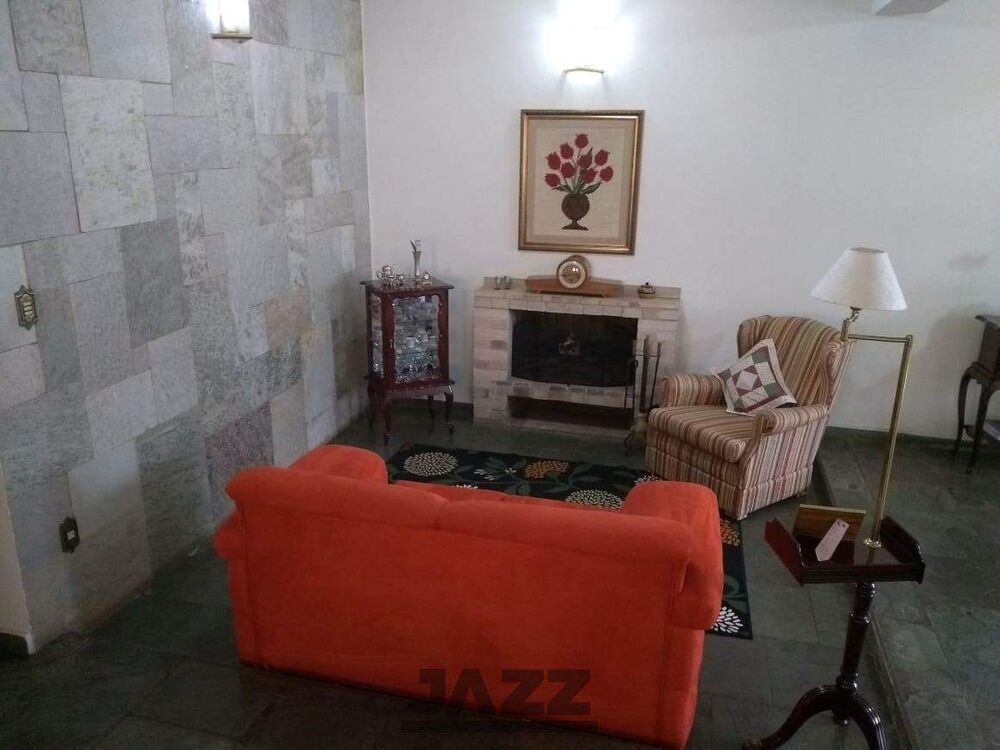 Casa, 5 quartos, 332 m² - Foto 1