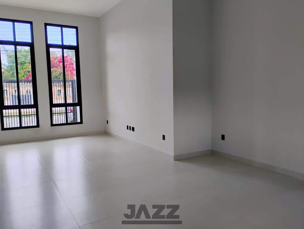 Casa, 3 quartos, 240 m² - Foto 1
