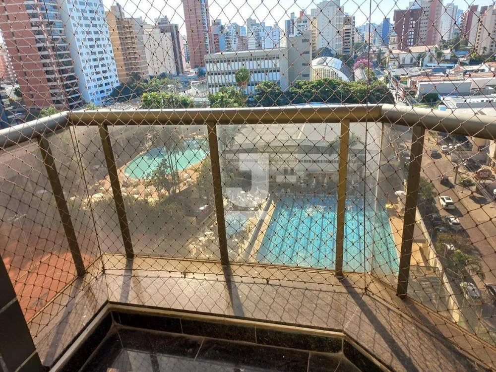 Apartamento à venda com 5 quartos, 400m² - Foto 1