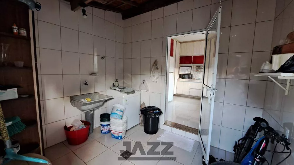 Chácara, 3 quartos, 1250 m² - Foto 1