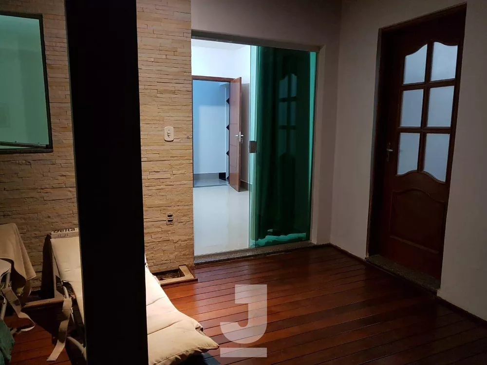 Casa à venda com 2 quartos, 94m² - Foto 4