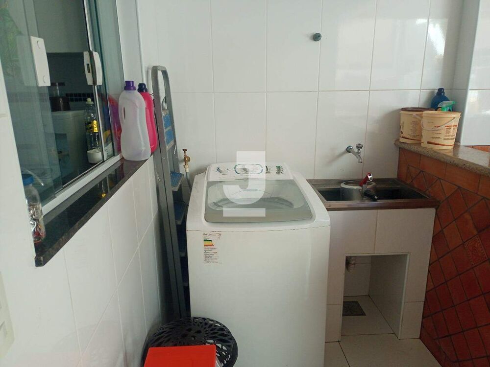 Casa, 6 quartos, 246 m² - Foto 4