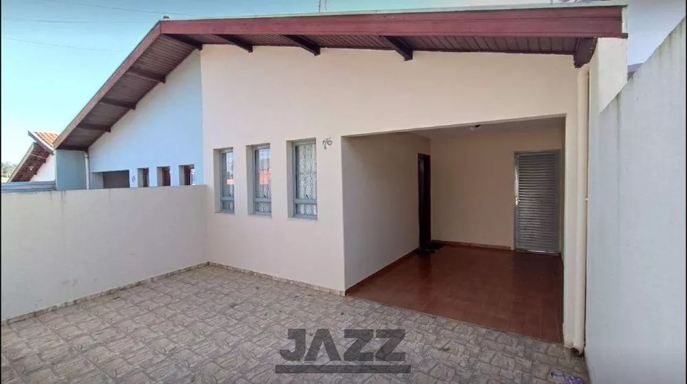 Casa à venda com 2 quartos, 70m² - Foto 2