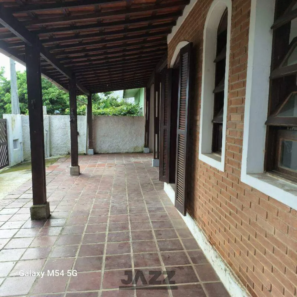 Casa, 3 quartos, 250 m² - Foto 2