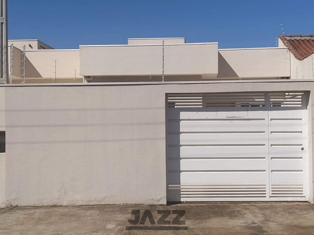 Casa à venda com 3 quartos, 77m² - Foto 1