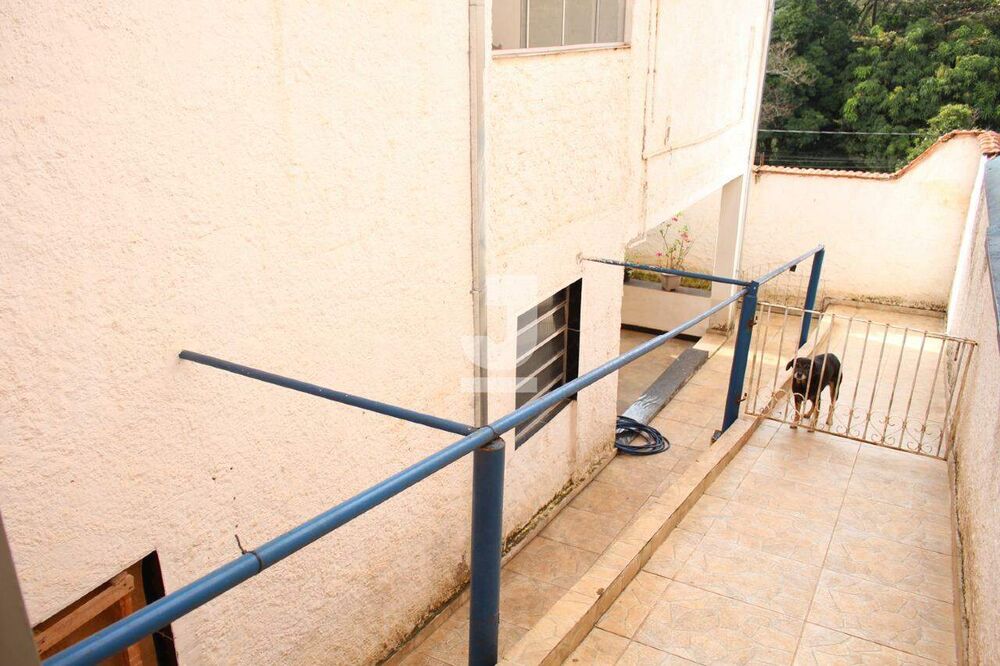 Casa, 5 quartos, 241 m² - Foto 1