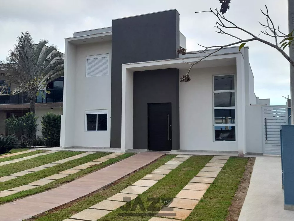 Casa de Condomínio à venda com 4 quartos, 206m² - Foto 1