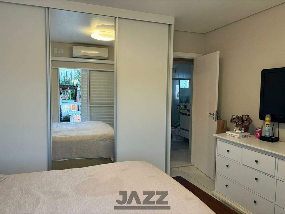 Casa à venda com 2 quartos, 68m² - Foto 14