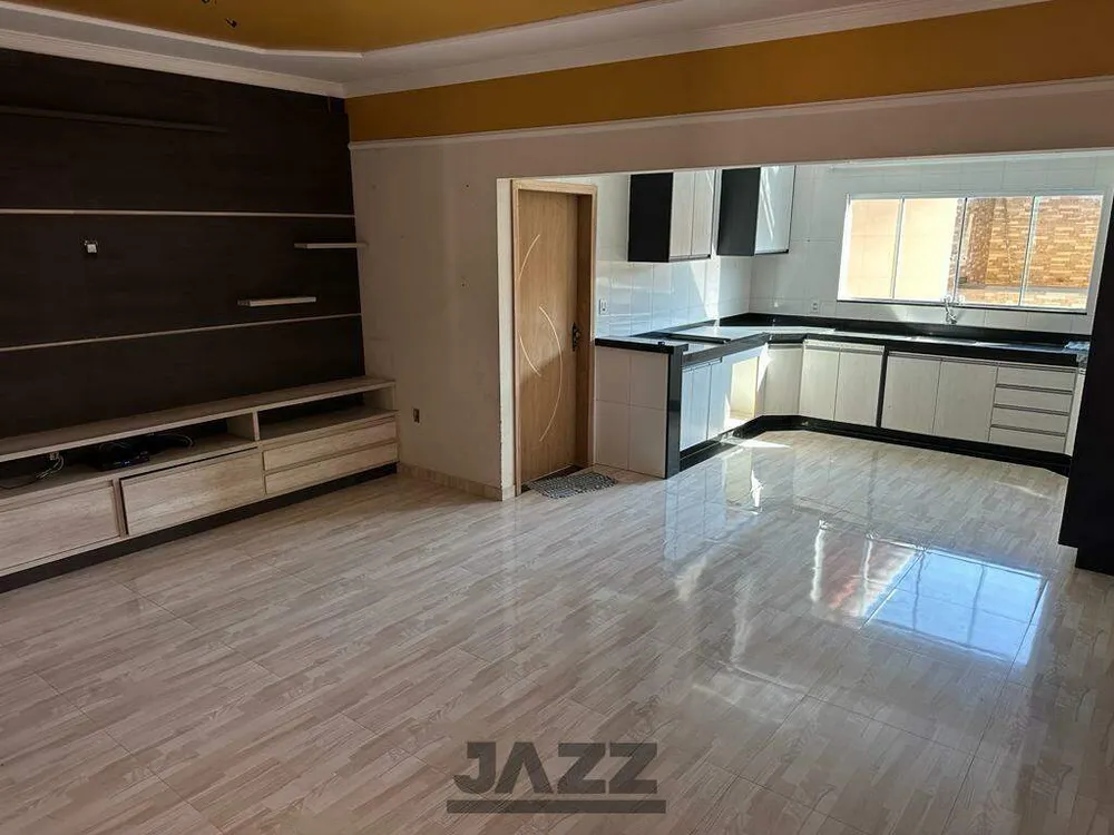 Casa, 3 quartos, 210 m² - Foto 1