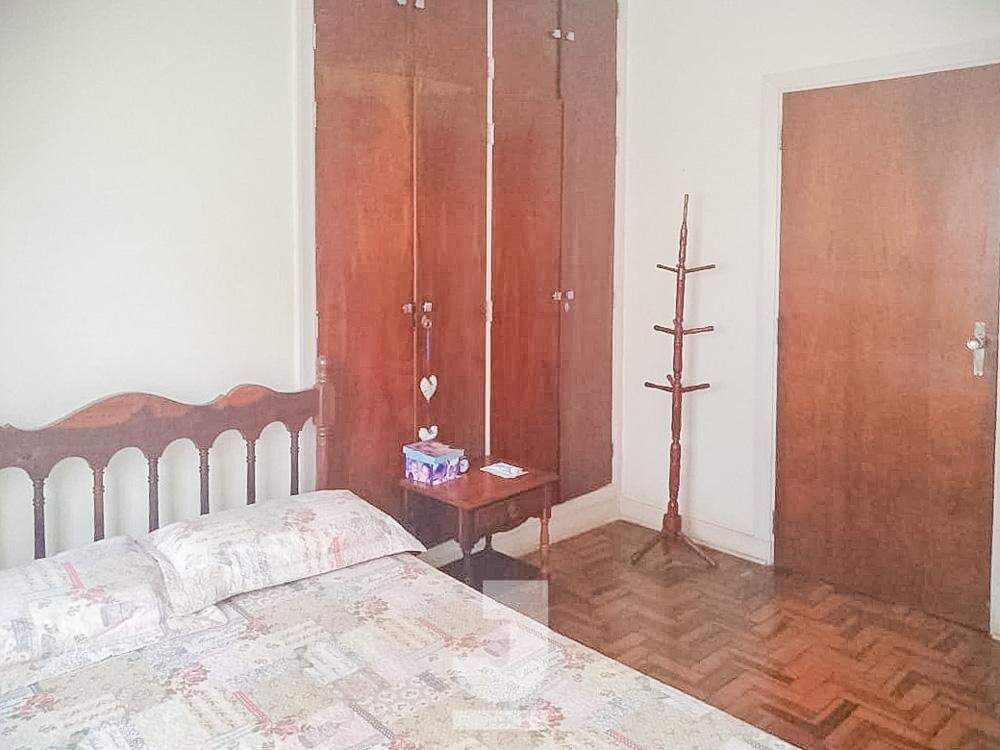 Casa, 3 quartos, 191 m² - Foto 1