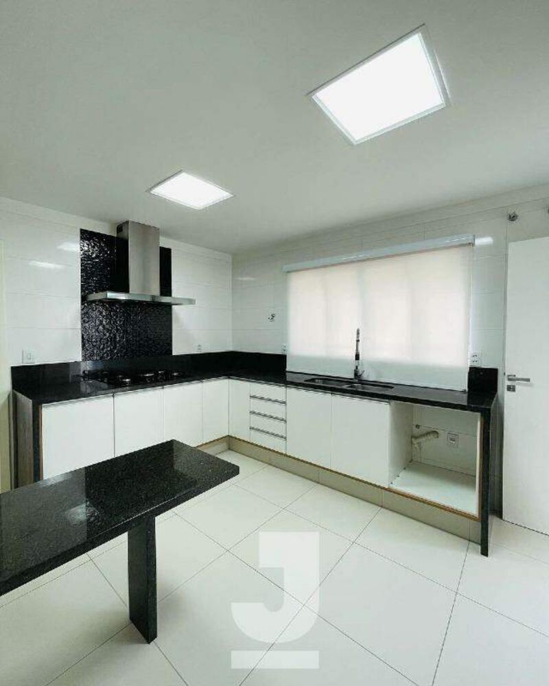 Casa de Condomínio à venda com 4 quartos, 290m² - Foto 8