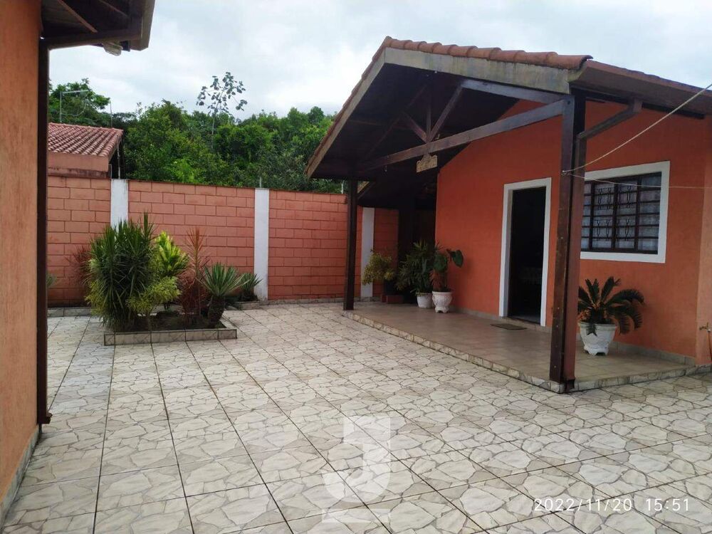 Casa, 3 quartos, 178 m² - Foto 1