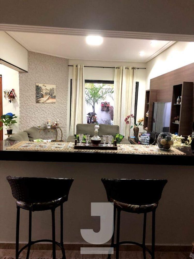Casa, 3 quartos, 285 m² - Foto 4