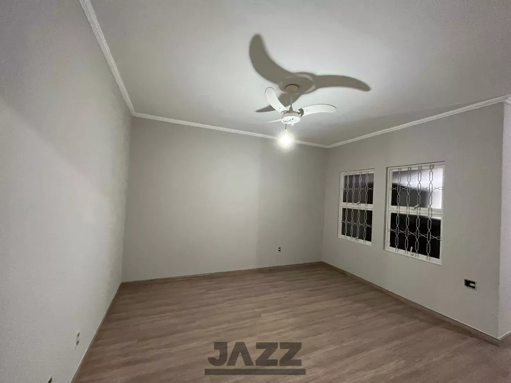 Casa à venda com 4 quartos, 200m² - Foto 4