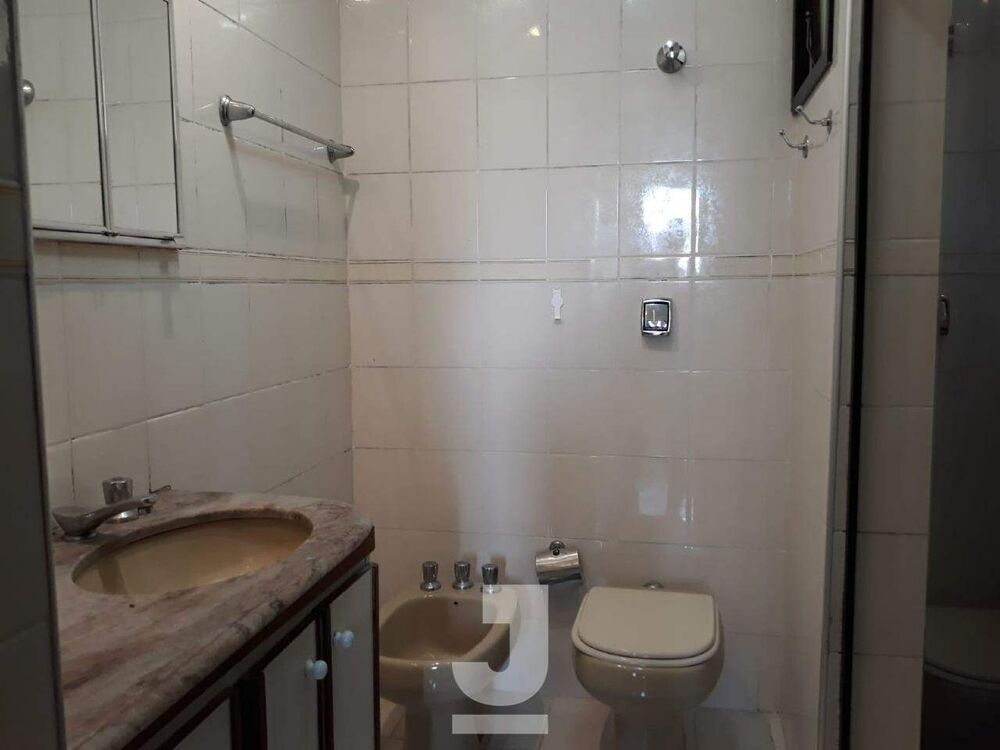 Apartamento à venda com 3 quartos, 94m² - Foto 1