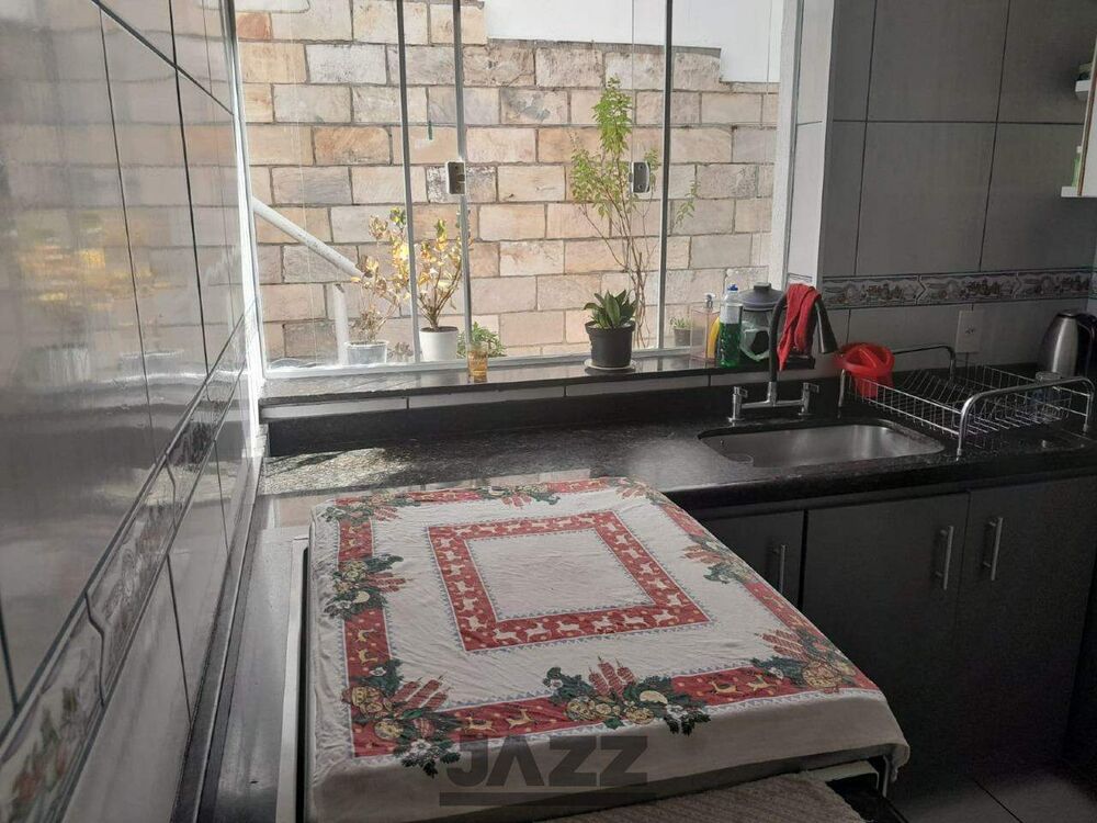 Casa à venda com 4 quartos, 350m² - Foto 7