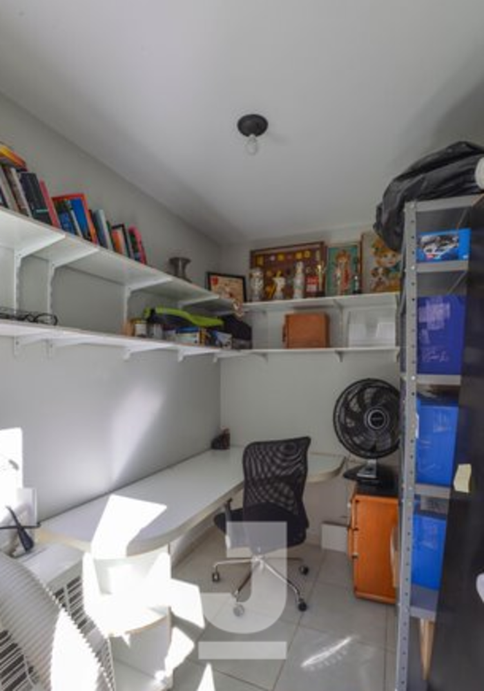 Casa de Condomínio à venda com 4 quartos, 229m² - Foto 3