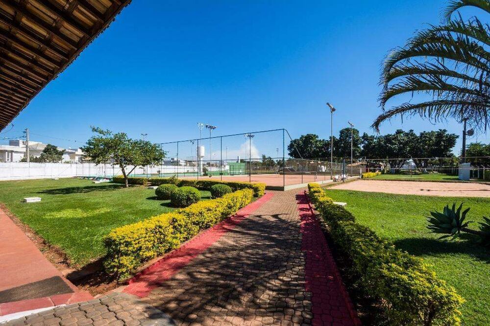 Casa de Condomínio à venda com 4 quartos, 229m² - Foto 8