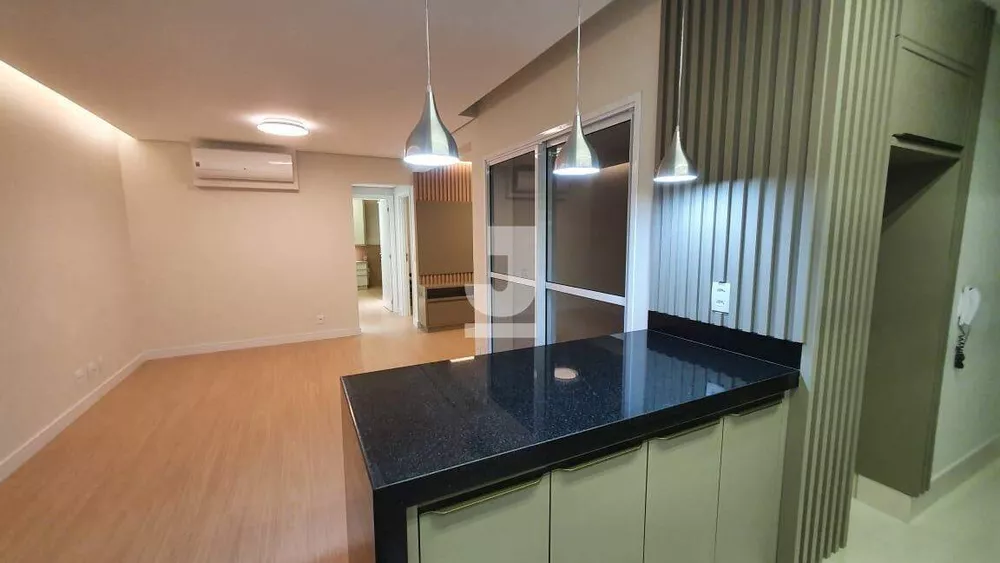 Apartamento à venda com 3 quartos, 76m² - Foto 1