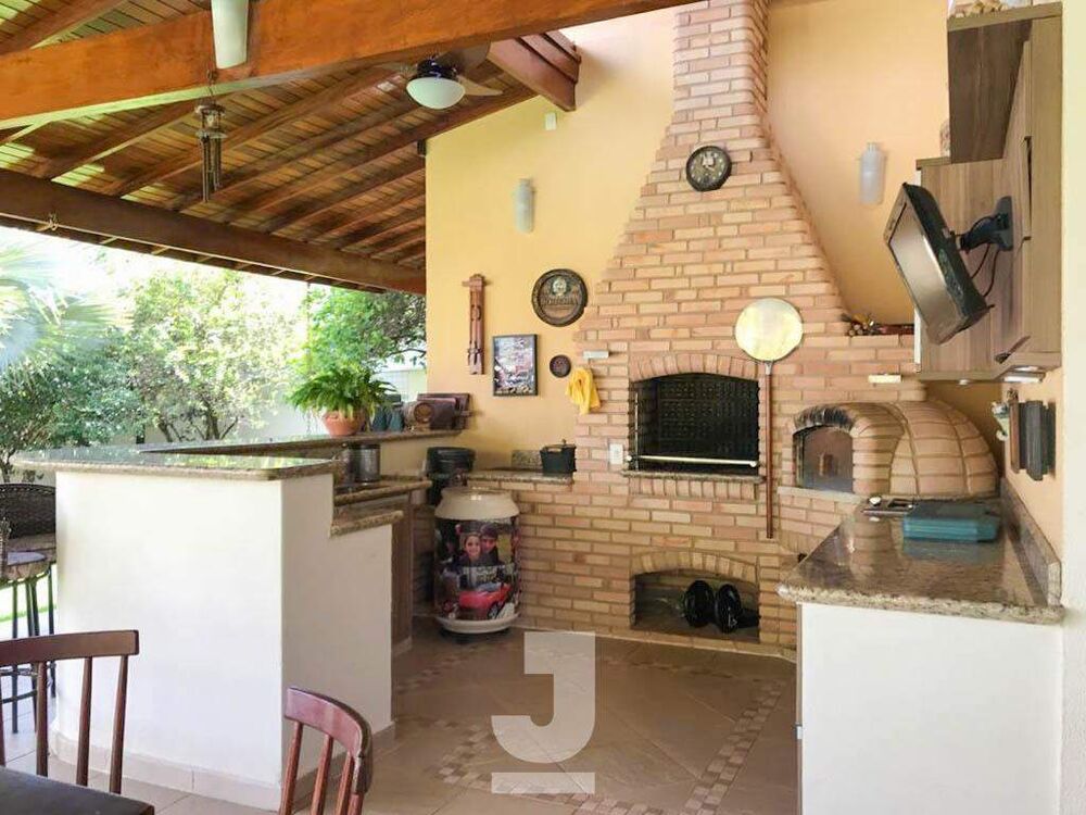 Casa de Condomínio à venda com 4 quartos, 446m² - Foto 2