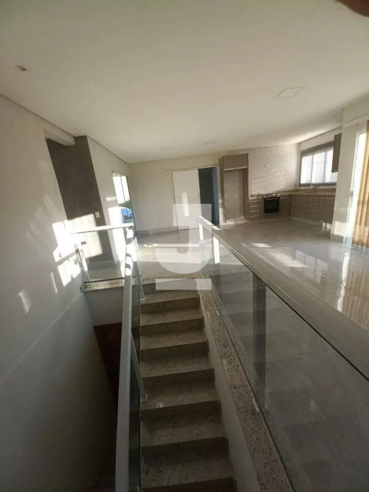 Casa, 3 quartos, 159 m² - Foto 2