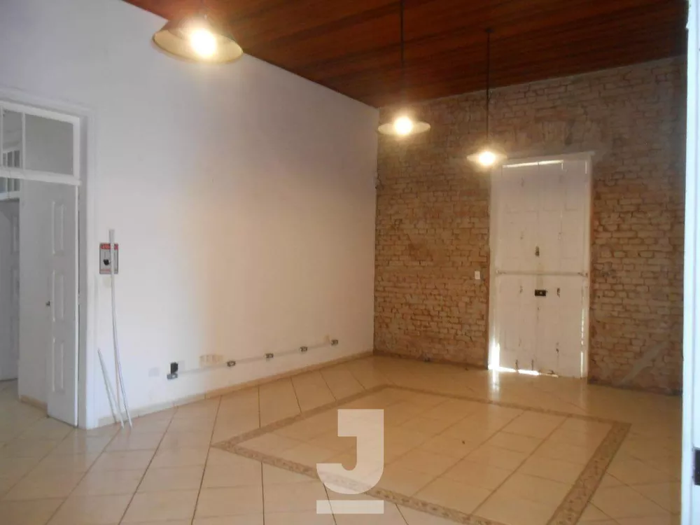 Casa, 3 quartos, 258 m² - Foto 23