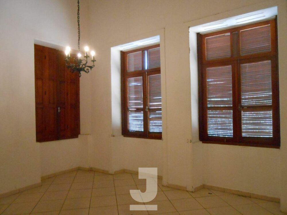 Casa, 3 quartos, 258 m² - Foto 19