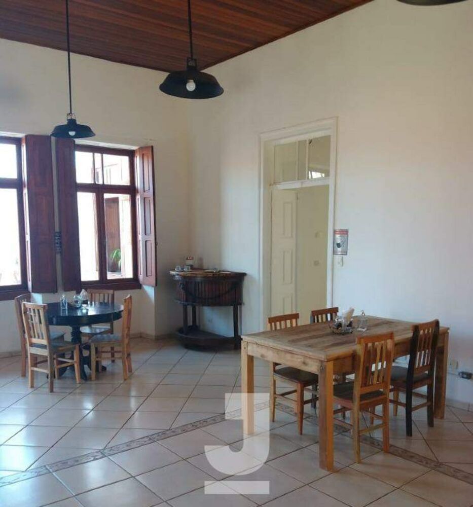 Casa, 3 quartos, 258 m² - Foto 32