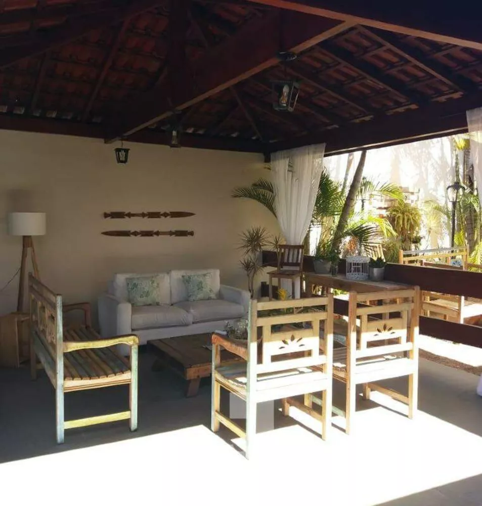 Casa, 3 quartos, 258 m² - Foto 28