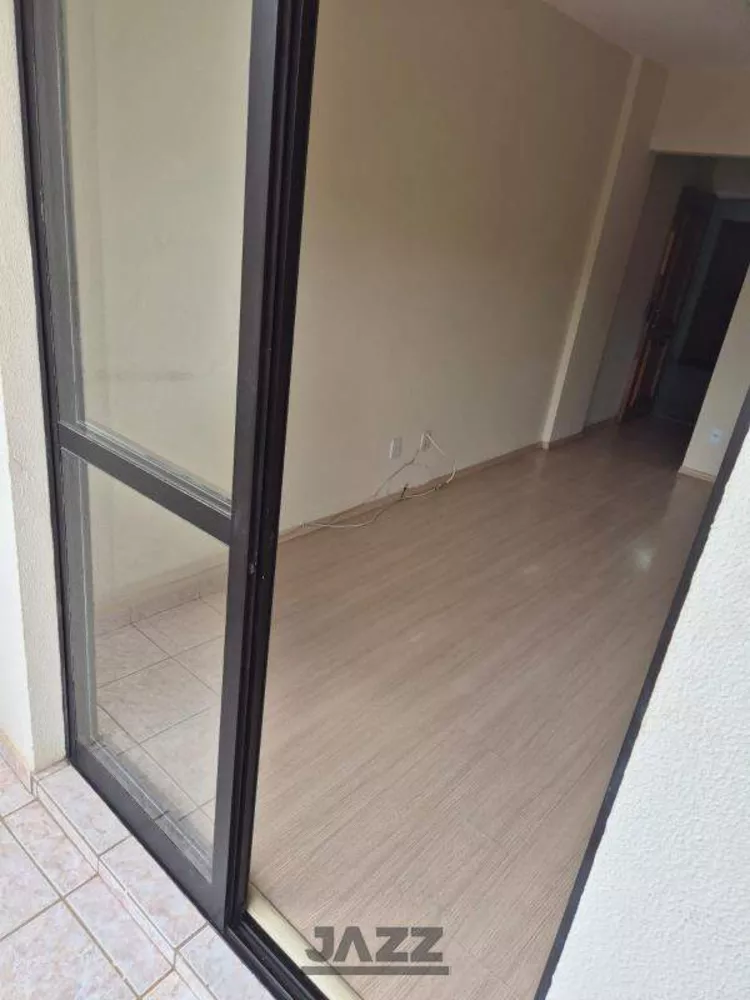 Apartamento à venda com 3 quartos, 76m² - Foto 3