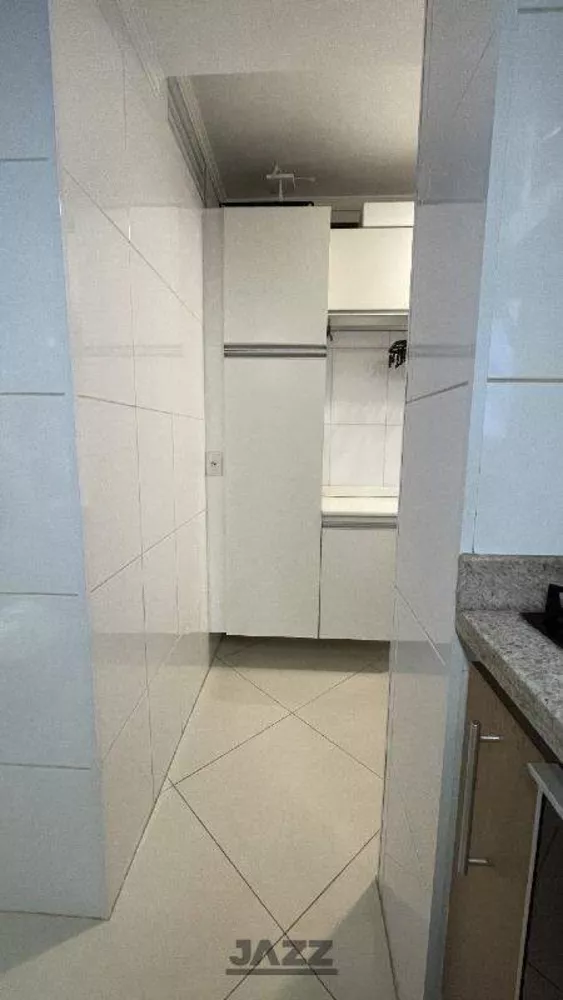 Apartamento à venda com 3 quartos, 117m² - Foto 3