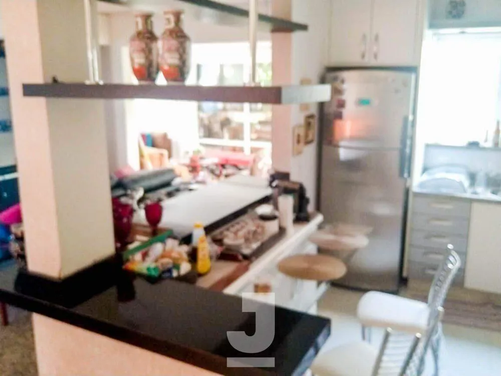 Casa para alugar com 4 quartos, 210m² - Foto 25