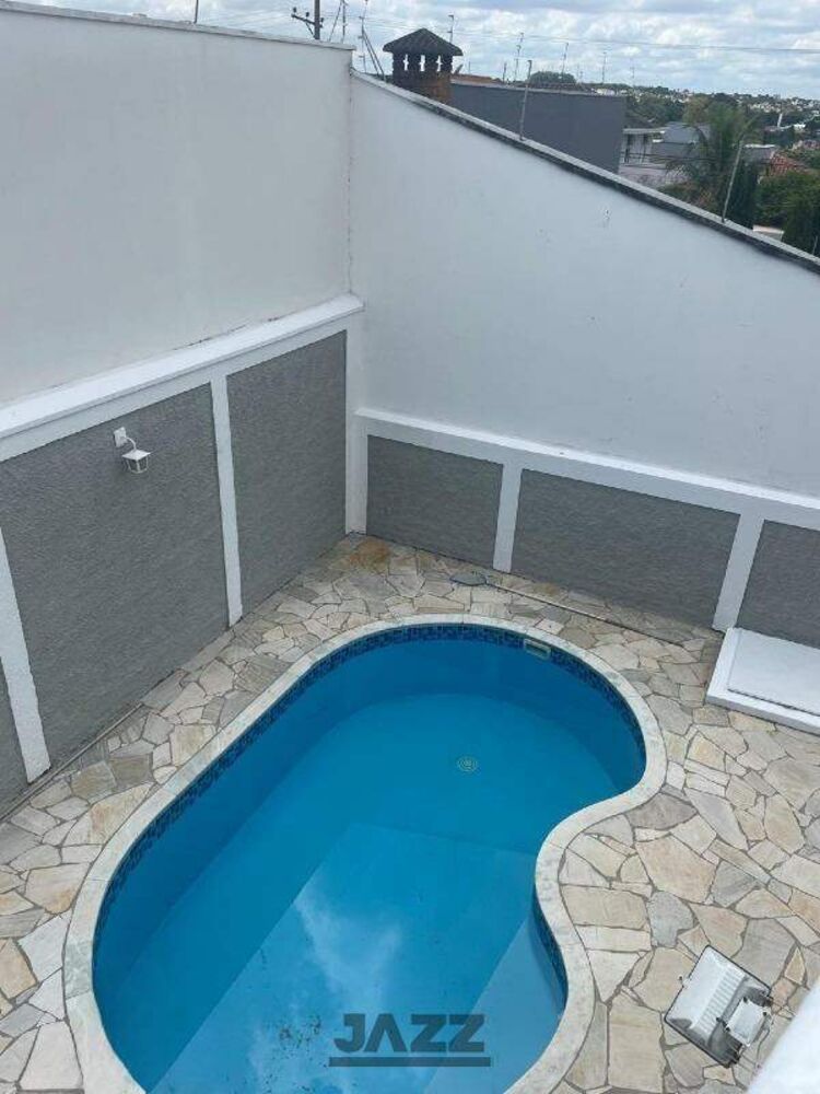 Casa, 3 quartos, 235 m² - Foto 1